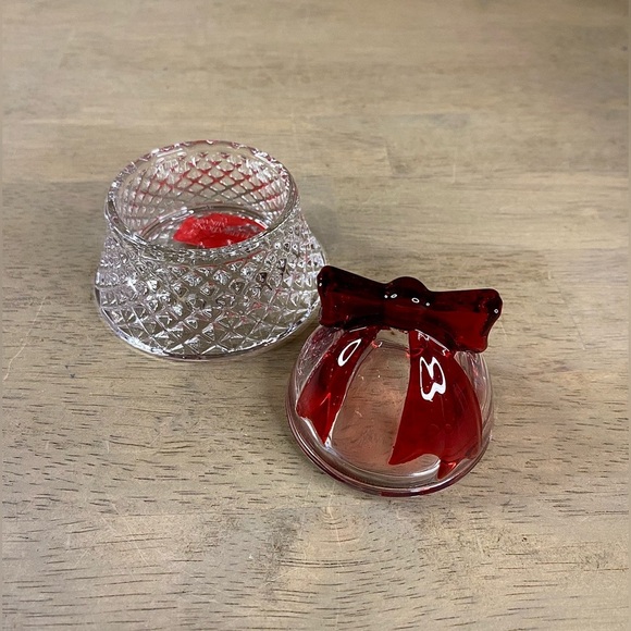 Celebrations MIKASA Crystal Bell TeaLight Candle  Holder 3" RUBY‎ RED - Picture 6 of 10